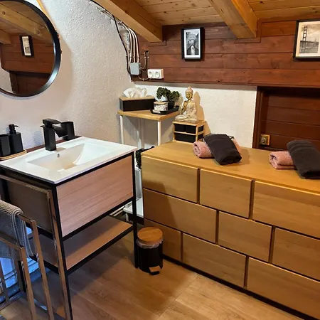 Chalet Familial Au Pied Des Pistes Et Commerces Cohennoz