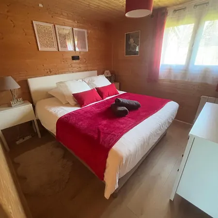 Chalet Familial Au Pied Des Pistes Et Commerces *